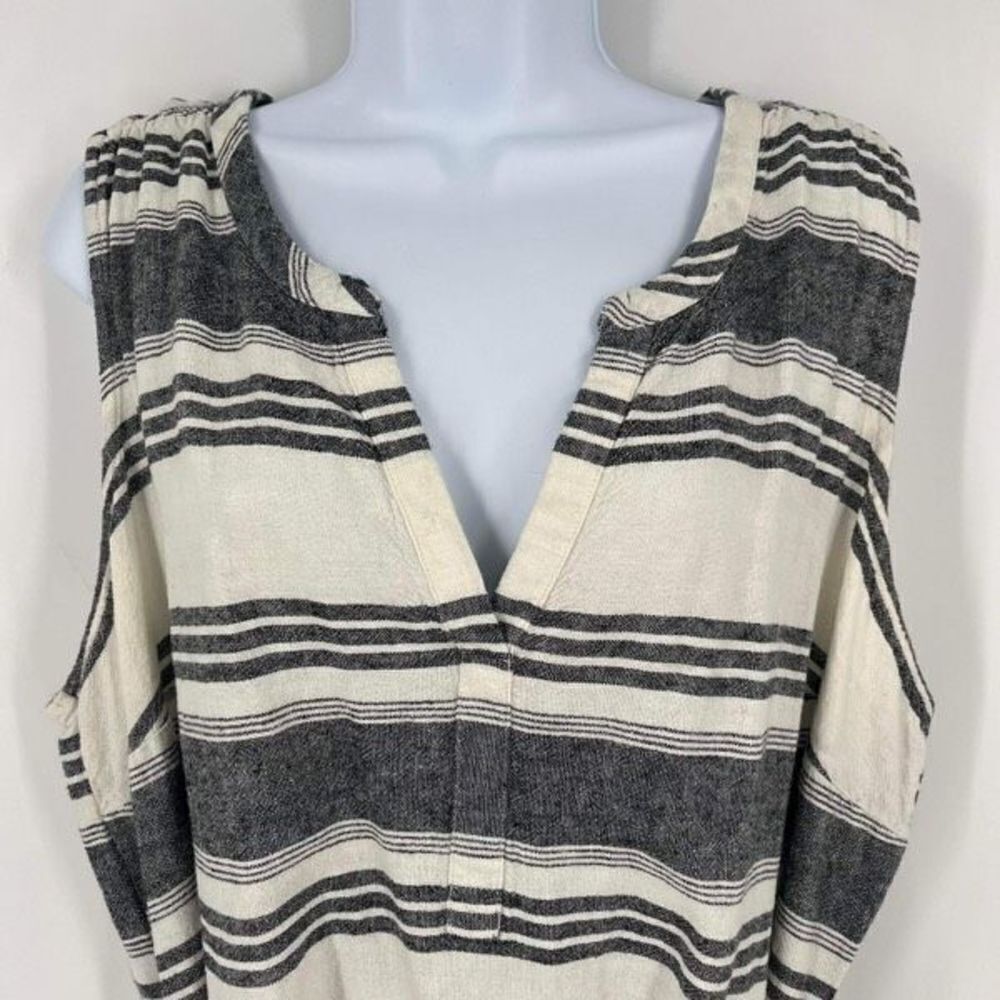 Old Navy Women's Striped Linen Blend V-Neck Tie Front Dress Gray White‎ Size XL - Picture 7 of 10